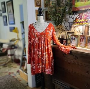 Ralph Lauren v neck flower dress bell sleeves